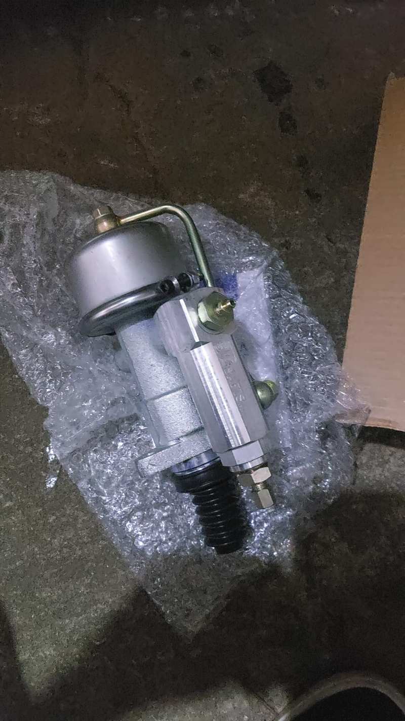 Fachada Bradiesel com caminhões